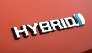 Δοκιμή: Toyota C-HR 2.0 Hybrid – Η ισχυρή εκδοχή! 