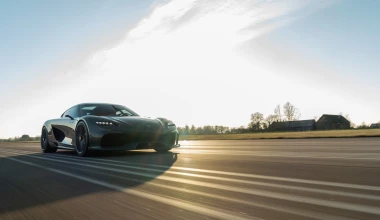 Οι Koenigsegg Gemera και Jesko Absolut ποζάρουν στο φακό…