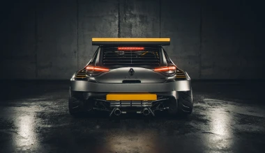 Πως ένα Renault Clio μεταμορφώθηκε σε 5 Turbo! (video)