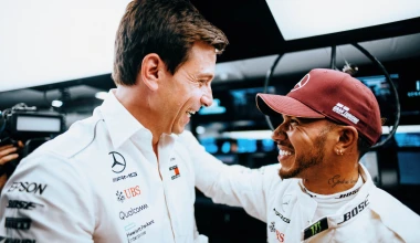 Toto Wolff: Το παιδί που μοίραζε κεριά στους δρόμους της Βιέννης σήμερα είναι ηγέτης στη Formula 1