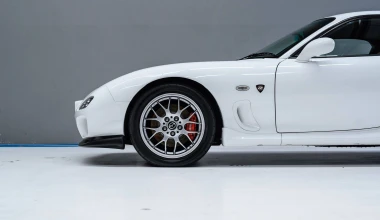 Αυτό το ονειρικό Mazda RX7 ποιος θα το πάρει;