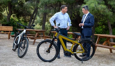 Η Kosmocar επενδύει στα ηλεκτρικά ποδήλατα