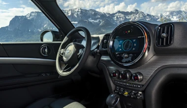 Όλες οι αλλαγές στο ανανεωμένο ΜΙΝΙ Countryman (video)