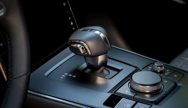 Ο λόγος που η Mazda χρησιμοποιεί μικρή μπαταρία στο MX-30