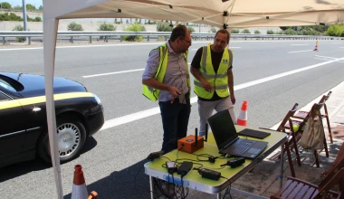 Δοκιμές στην Ελλάδα: Λωρίδες στο δρόμο που «επικοινωνούν» με τα οχήματα (video)