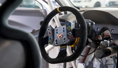 Το νέο CUPRA Leon Competicion σάρωσε στον πρώτο του αγώνα