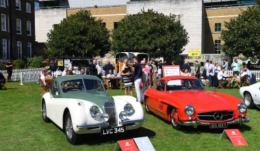 Μία σπάνια Ferrari 330 GTS βραβεύτηκε ως «Το καλύτερων όλων» σε show του Λονδίνου