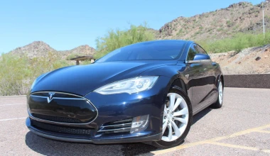 Το κόστος συντήρησης ενός Tesla σε μια 5ετία και μετά από 320.000 km! (Video)
