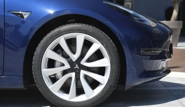 Tesla: Αυτό είναι το πρώτο σημείο πώλησης στην Αθήνα -
Το GOCAR βρέθηκε εκεί (Φωτογραφίες & Βίντεο)