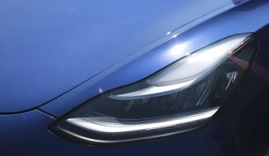 Tesla: Αυτό είναι το πρώτο σημείο πώλησης στην Αθήνα -
Το GOCAR βρέθηκε εκεί (Φωτογραφίες & Βίντεο)