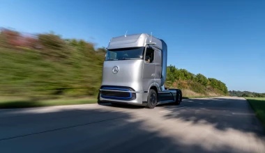 Η τεχνολογία που εξασφαλίζει σε φορτηγό της Mercedes-Benz αυτονομία 1.000 km! (Video)