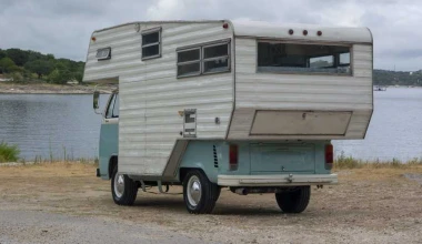 Προς πώληση είναι ένα «ξεχωριστό» και σπάνιο VW Camper Van