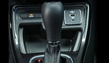 Δοκιμή: Jeep Compass 1.3T 150 PS auto - Fashion Icon