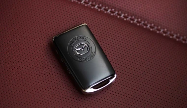 Η Mazda δωρίζει 50 MX-5 στους ήρωες του κορονοϊού