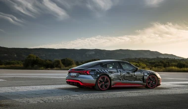 Οδηγούμε το ηλεκτρικό Audi RS e-tron GT των 646 ίππων, στη Ρόδο!