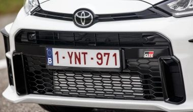 Το Yaris που πάει με το πλάι και κάνει το 0-100 km/h σε 5,5'' (video)