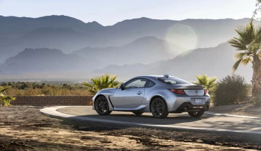 Παρουσιάστηκε το νέο οδηγοκεντρικό Subaru BRZ