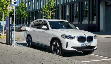 Οδηγούμε τη νέα ηλεκτροκίνητη BMW iX3