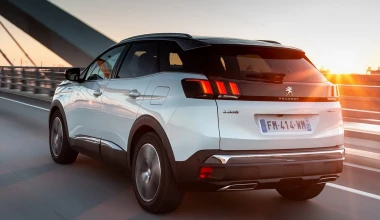 Peugeot 3008 Plug-in Hybrid: Με 300 ίππους και κατανάλωση 1,3 lt/100 km