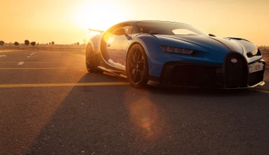Η Bugatti έβγαλε για test drive την Chiron Pur Sport