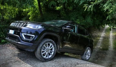 Renegade 4xe και Compass 4xe: Πώς η τεχνολογία Plug-in Hybrid της Jeep συνδυάζεται με τετρακίνηση