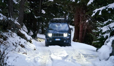 Σε χειμερινές διαδρομές με τα νέα Plug-in Hybrid Jeep 4xe (video)