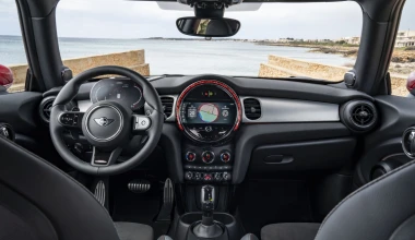 Το MINI John Cooper Works φρεσκάρεται για το 2022