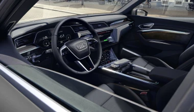 Audi E-Tron S Line: Tι αλλάζει στην έκδοση Black Edition;