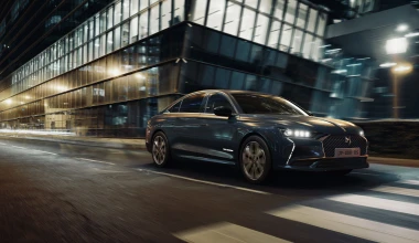 DS 9: Η ναυαρχίδα που στέκεται απέναντι στους Γερμανούς