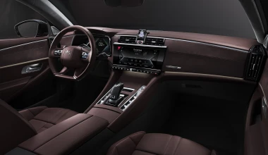 DS 9: Η ναυαρχίδα που στέκεται απέναντι στους Γερμανούς