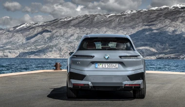 BMW iX: Πλήρης αποκάλυψη για το SAV με τα 630 km αυτονομίας