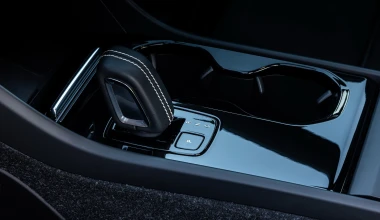 Ηλεκτρικό Volvo XC40 Recharge: το οδηγούμε στη Χαλκιδική