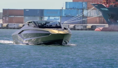 Αυτή η Lamborghini έχει δύο κινητήρες V12 και ταράζει τα νερά...
