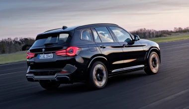 Η ανανεωμένη BMW iX3 2022 παρουσιάστηκε με κάθε επισημότητα