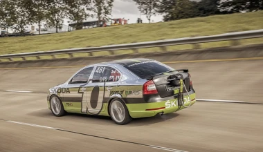 Το ταχύτερο Skoda ever: Βελτιωμένο Octavia vRS έπιασε 365km/h στο Bonneville Salt Flats!