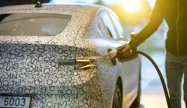 Καμουφλαρισμένη αποκάλυψη για την κουπέ εκδοχή του Skoda Enyaq iV