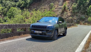 Δοκιμάζουμε το νέο Jeep Compass 4xe Plug-in Hybrid 240 PS