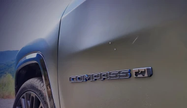 Δοκιμάζουμε το νέο Jeep Compass 4xe Plug-in Hybrid 240 PS