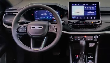 Δοκιμάζουμε το νέο Jeep Compass 4xe Plug-in Hybrid 240 PS