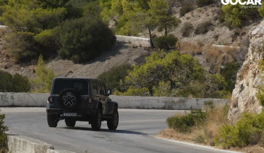 Δοκιμή Jeep Wrangler 4xe Plug-in Hybrid Sahara: Ο γεφυροποιός