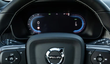 Δοκιμή Volvo XC40 P8 Recharge: Ηλεκτρικός πύραυλος 408 ίππων!