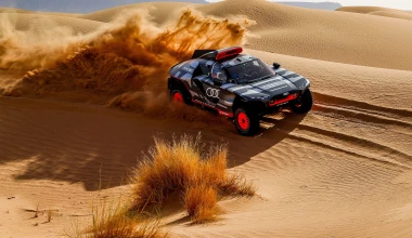 Εξαντλητικές οι δοκιμές του Audi RS Q e-tron στο Μαρόκο, με τις υψηλές θερμοκρασίες και τις αμμοθύελλες να πρωταγωνιστούν