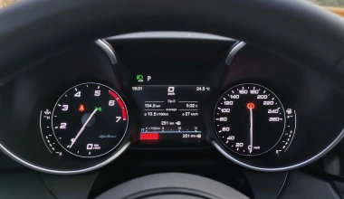 Δοκιμάζουμε την Alfa Romeo Giulia Sprint 2.0 Turbo 200 PS