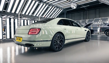 Ιστορικά χρώματα για τη Bentley