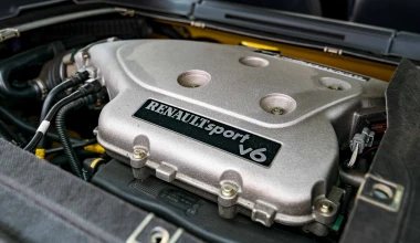 Αυτό το Renault Clio κοστίζει τουλάχιστον 83.000 ευρώ