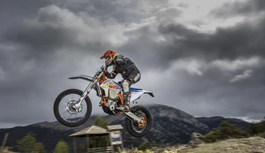 Off Road KTM-Husqvarna-GasGas ΜΥ 2022 - Χωματουργικές εργασίες τα 3 αδέρφια