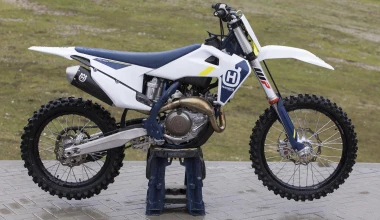 Off Road KTM-Husqvarna-GasGas ΜΥ 2022 - Χωματουργικές εργασίες τα 3 αδέρφια