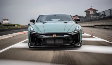 Ξεκίνησαν οι παραδόσεις του εκθαμβωτικού Nissan GT-R50 του 1 εκατ. ευρώ