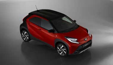 Το νέο Toyota Aygo είναι ένα mini crossover 