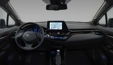 To Toyota C-HR φρεσκάρεται για το 2022